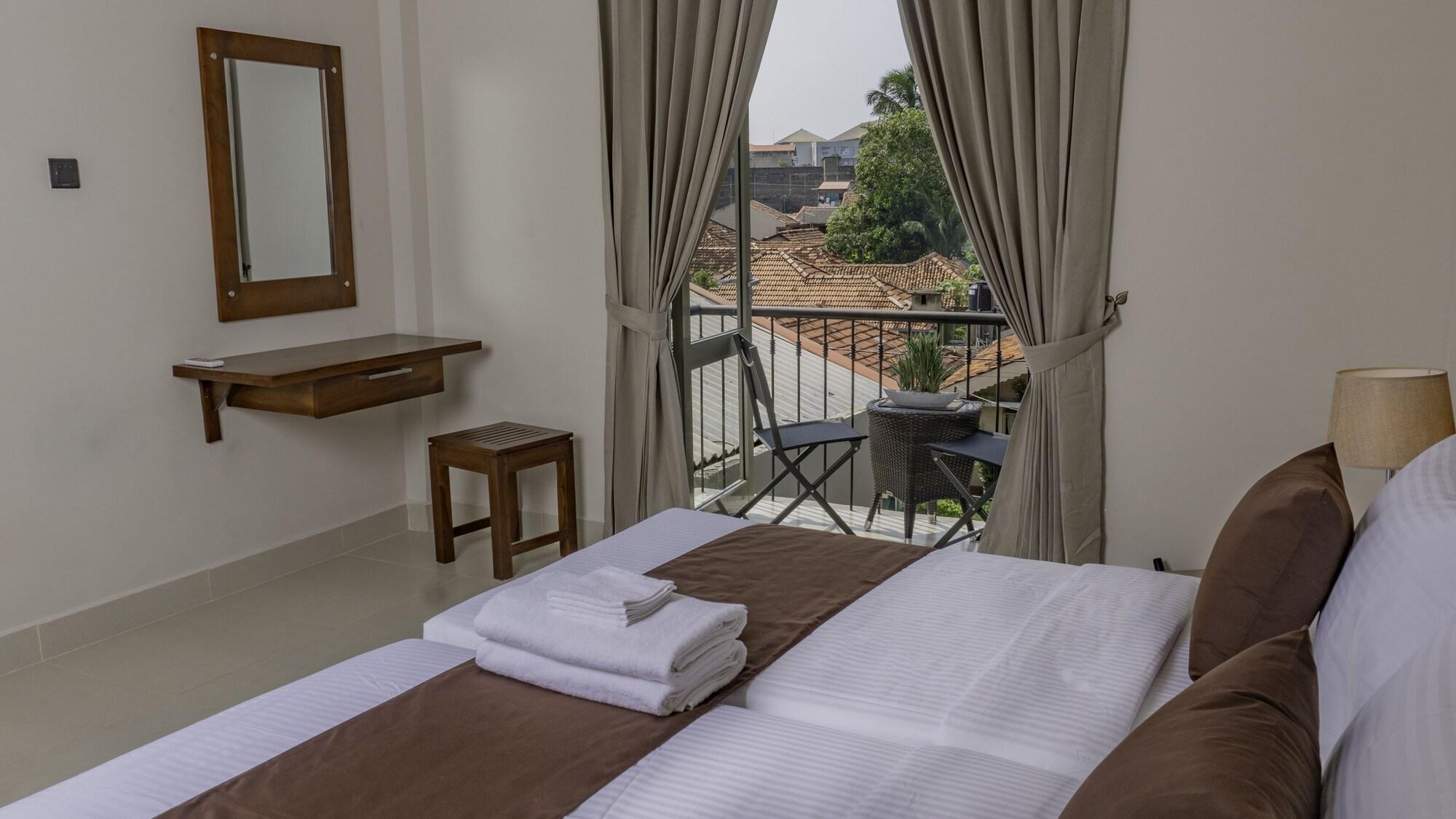 Hive 68 - Hotel And Resorts Negombo Dış mekan fotoğraf