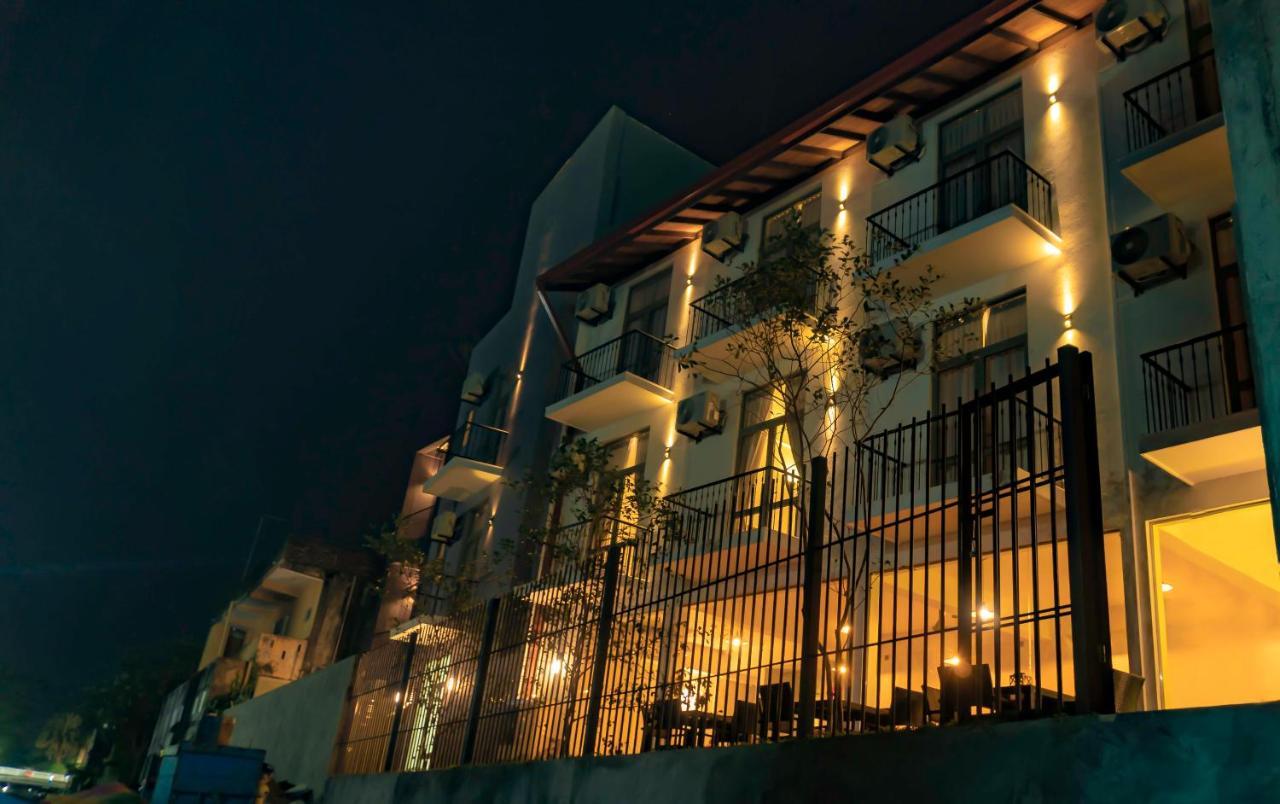 Hive 68 - Hotel And Resorts Negombo Dış mekan fotoğraf