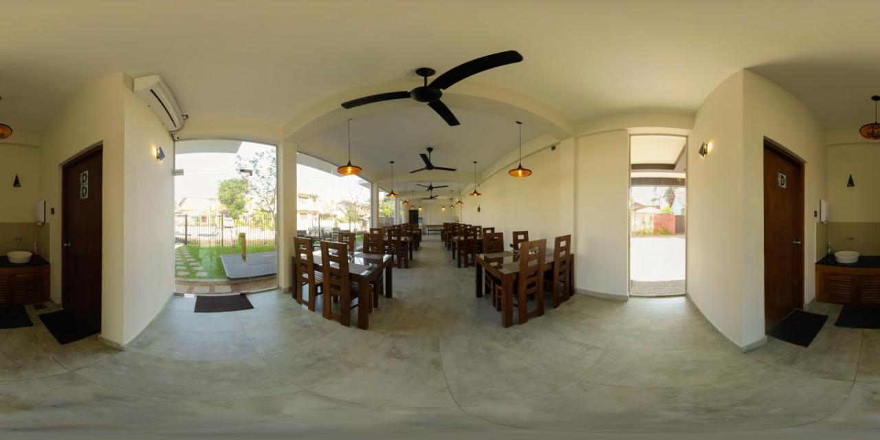 Hive 68 - Hotel And Resorts Negombo Dış mekan fotoğraf