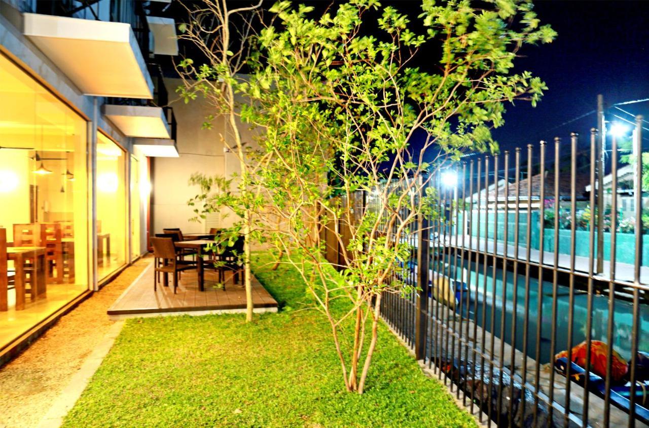 Hive 68 - Hotel And Resorts Negombo Dış mekan fotoğraf