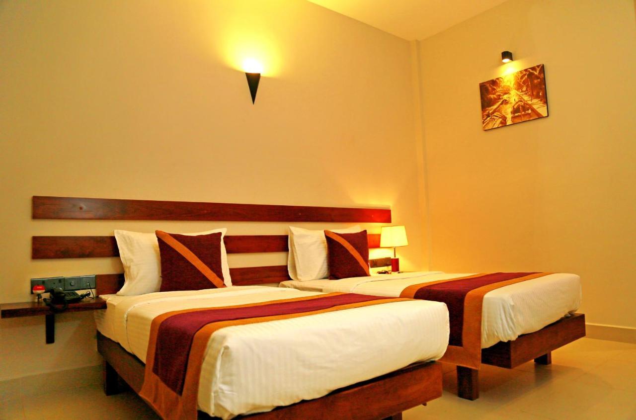 Hive 68 - Hotel And Resorts Negombo Dış mekan fotoğraf
